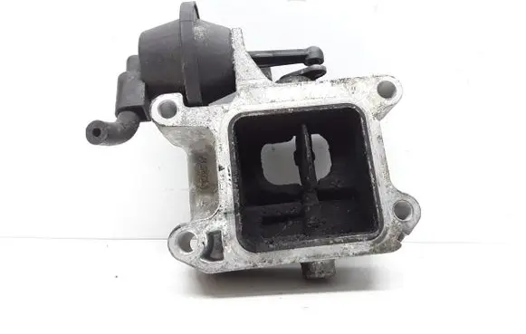 Volvo V70 EGR valve