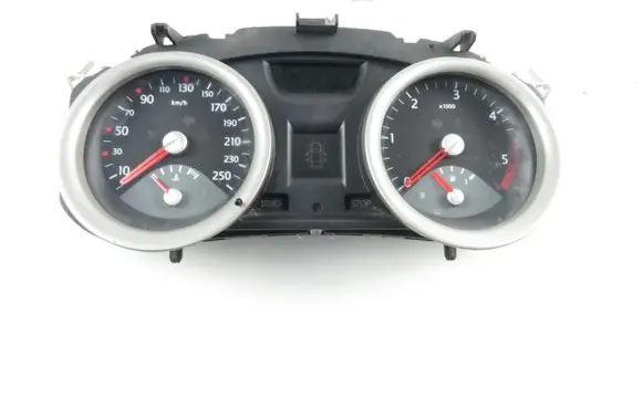 Renault Megane II Speedometer (instrument cluster) 8200399695C