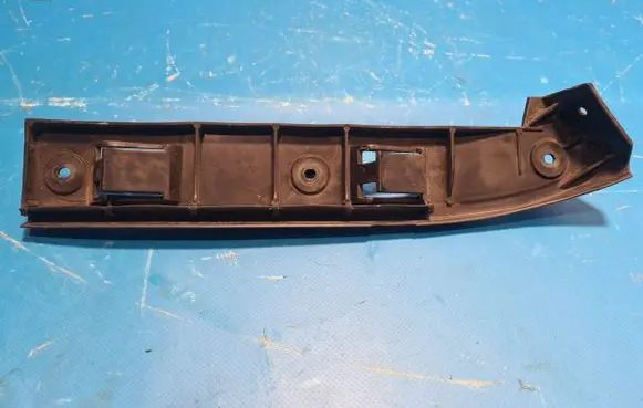 Volkswagen Golf IV Front bumper corner part panel trim 1J0807184A