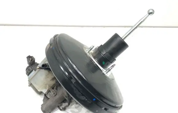 Volkswagen Golf VI Brake booster 1K1614105EB