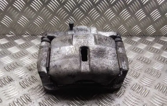 Nissan Qashqai Front brake caliper