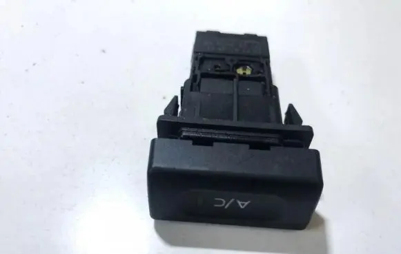 Rover 45 Air conditioning (A/C) switch yuc103140pmp 03035055a