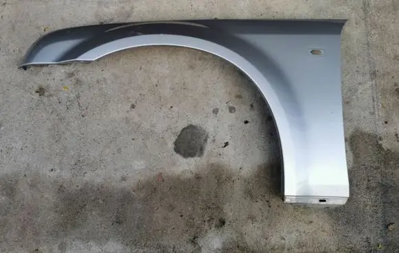 Chrysler 300 - 300C Fender