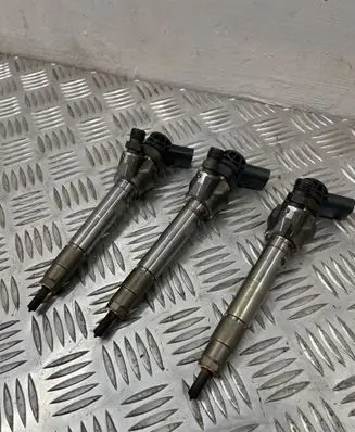BMW 2 F46 Fuel injector 8511630 55726