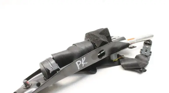 Volvo V70 Front seatbelt 39865060