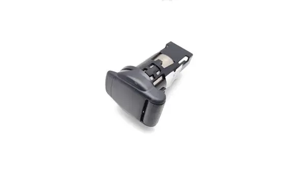 Nissan Juke II F16 12 V Socket (front) 