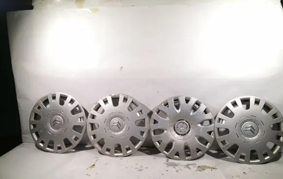 Citroen C4 I R15 wheel hub/cap/trim 9650011880
