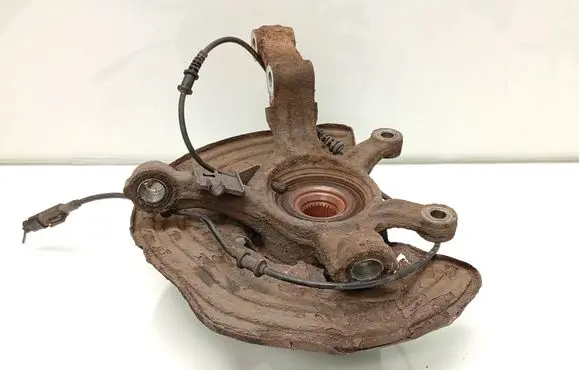 Mercedes-Benz A W176 Front wheel hub spindle knuckle A2464210720 A2465402510