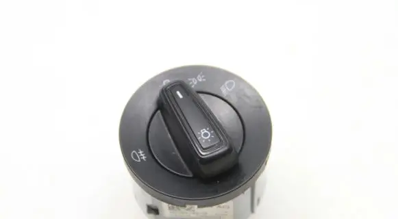 Skoda Fabia Mk3 (NJ) Light switch 5E0941431G