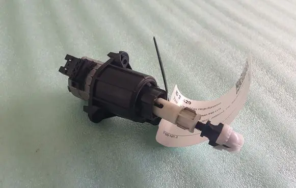 Mini Cooper Countryman F60 Headlight level adjustment motor 23082021L EGF0006