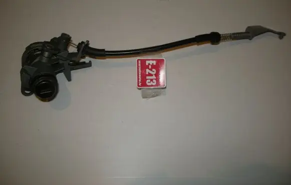 Audi A4 S4 B6 8E 8H Tailgate exterior lock 8E0827573