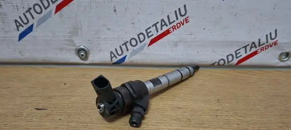 Fuel injector