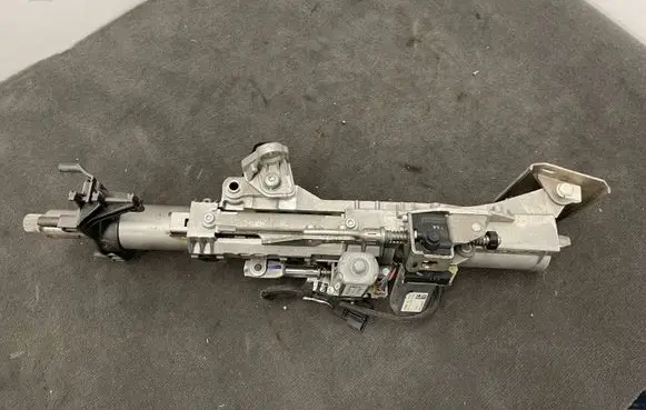 BMW X5 F15 Steering wheel axle 746773 9382277 734393