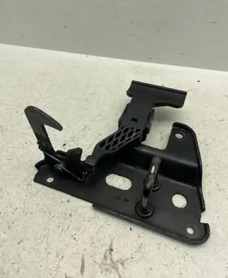 Audi A6 S6 C6 4F Engine bonnet/hood lock/catch 4F0823480A