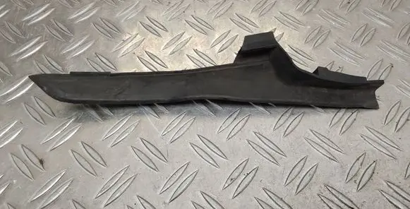 Toyota Prius+ (ZVW40) Fender end trim 5386647030