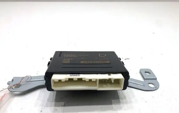 Toyota RAV 4 (XA40) Other control units/modules 8922242090