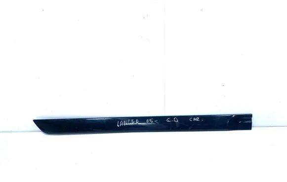 Mitsubishi Lancer Rear door trim (molding) MN19010316 MN190108ZZ