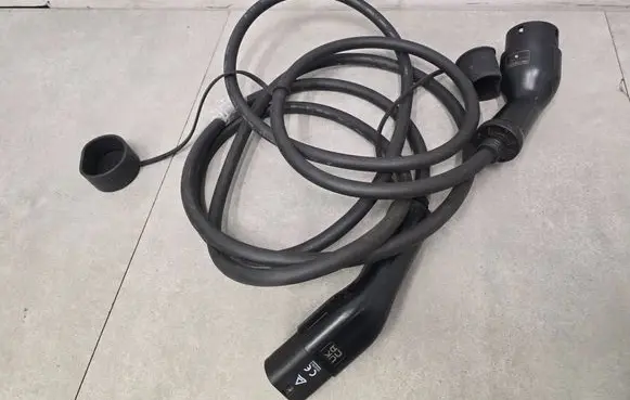 Hyundai Kona I Electric car charging cable IEC621962 202205090160