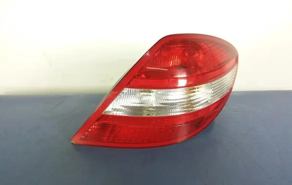 Mercedes-Benz SLK R171 Rear/tail lights A1718200264