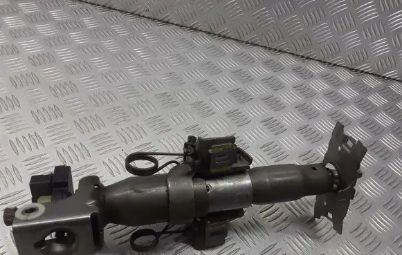 Toyota Avensis T250 Rear steering column 4506926B