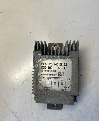 Mercedes-Benz A W168 Coolant fan relay A0255453232 898940000 ESG300