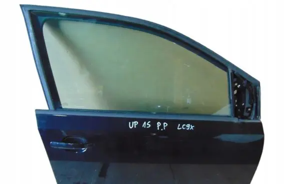 Volkswagen Up Front door