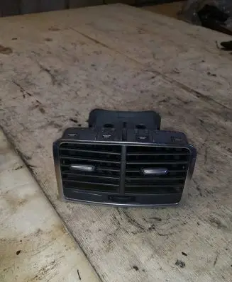 Audi A6 S6 C6 4F Dash center air vent grill 4F0819203B