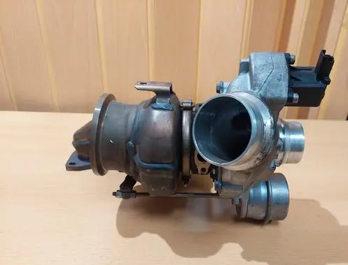 Volvo XC90 Turbo 31459815 10559700018 770083814