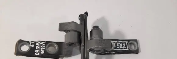 Volvo XC60 Front door lower hinge 31424607