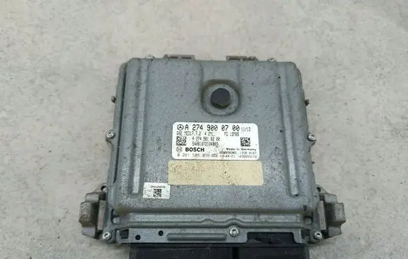 Mercedes-Benz C W204 Engine control unit/module ECU A2749000700