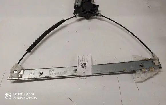 Mazda 5 Front door window regulator with motor GJ6A5958X
