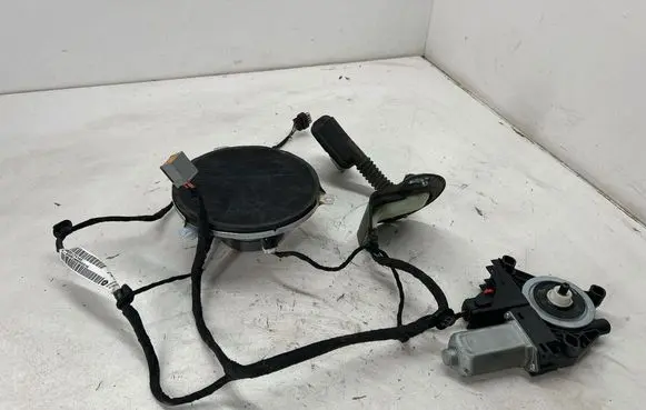 Dodge Durango Rear door wiring loom 68251741AB AWR1896W2216 P68251741AB