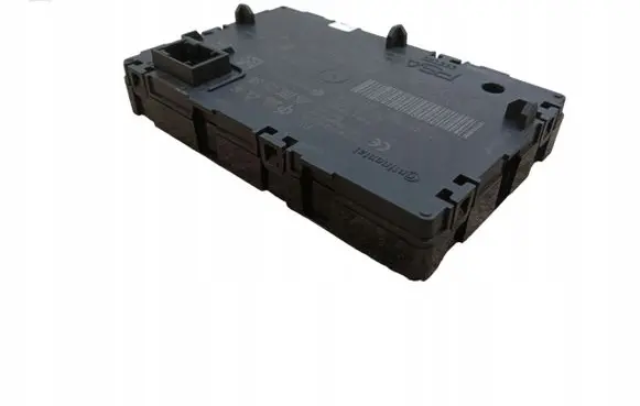 Citroen C5 Trunk lid opening control unit 9833986580