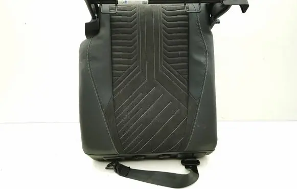 Peugeot 3008 III Rear seat 