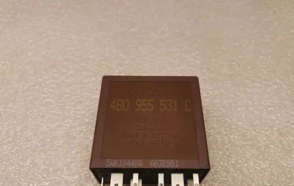 Audi A8 S8 D2 4D Other relay 4B0955531C