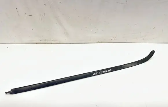Toyota Sienna XL40 IV Windshield trim 7550508010