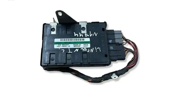 Lincoln Town Car Gearbox control unit/module AHHE108828 F8VF3C142AE