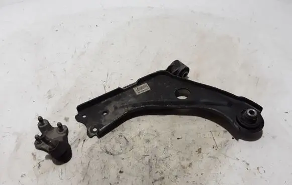 Peugeot 3008 II Front lower control arm/wishbone 9816865580