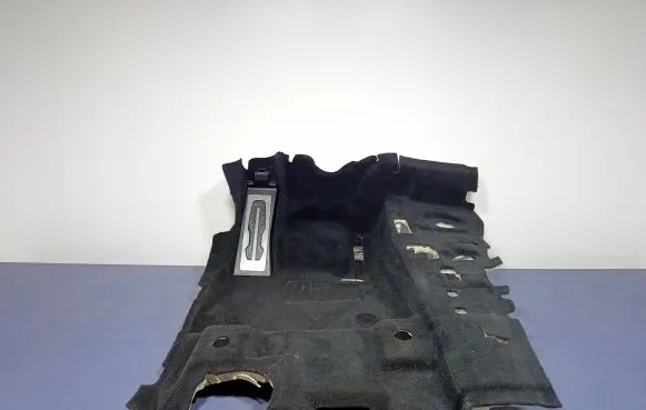 BMW X5 G05 Front floor carpet liner 8076339