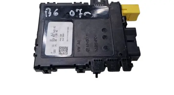 Volkswagen PASSAT B6 Steering angle sensor 3C0953549AD 05113846