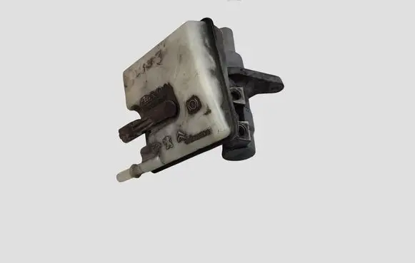 Citroen C4 I Picasso Master brake cylinder 96540021800 03355815253