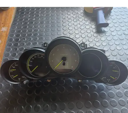 Porsche Cayenne (92A) Speedometer (instrument cluster) 7P5920953CH 81521701