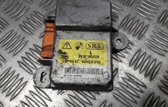 Rover 214 - 216 - 220 Airbag control unit/module YWC105220 R3RC5