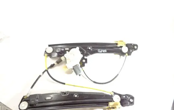 BMW 7 F01 F02 F03 F04 Front door window regulator motor 7182086 71821069 0130822515