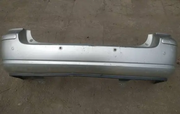 Toyota Avensis T250 Rear bumper PILKAS