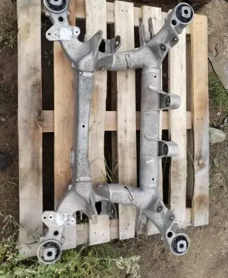 BMW 5 E60 E61 Rear subframe 6759610