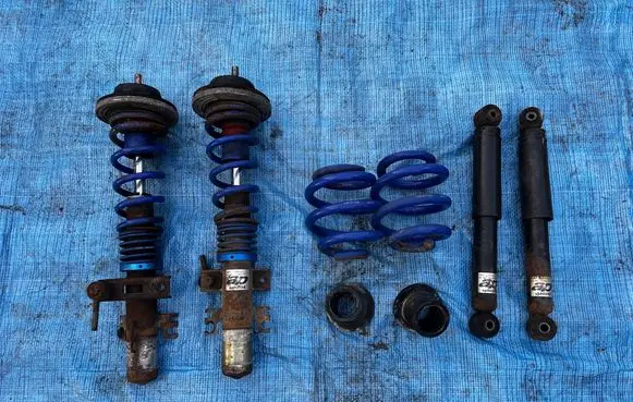 Volkswagen Transporter - Caravelle T5 Front shock absorber/damper