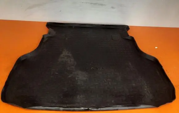 Toyota Avensis Verso Front floor carpet liner 