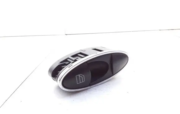 Mercedes-Benz E W211 Electric window control switch A2118211351
