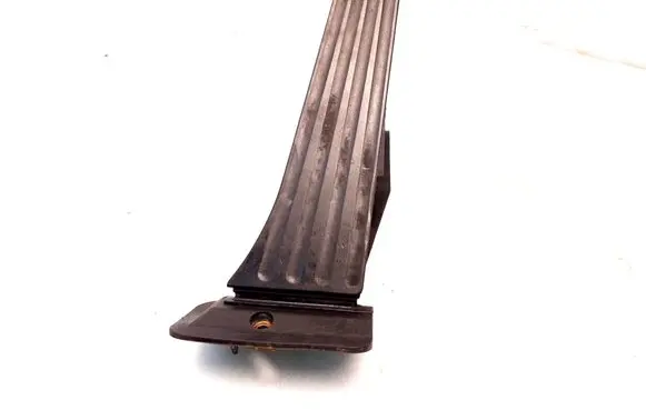 BMW 7 F01 F02 F03 F04 Accelerator throttle pedal 6858574 25916010 2102132090A
